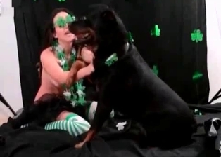 Crazy zoophilic intercourse with a mongrel
